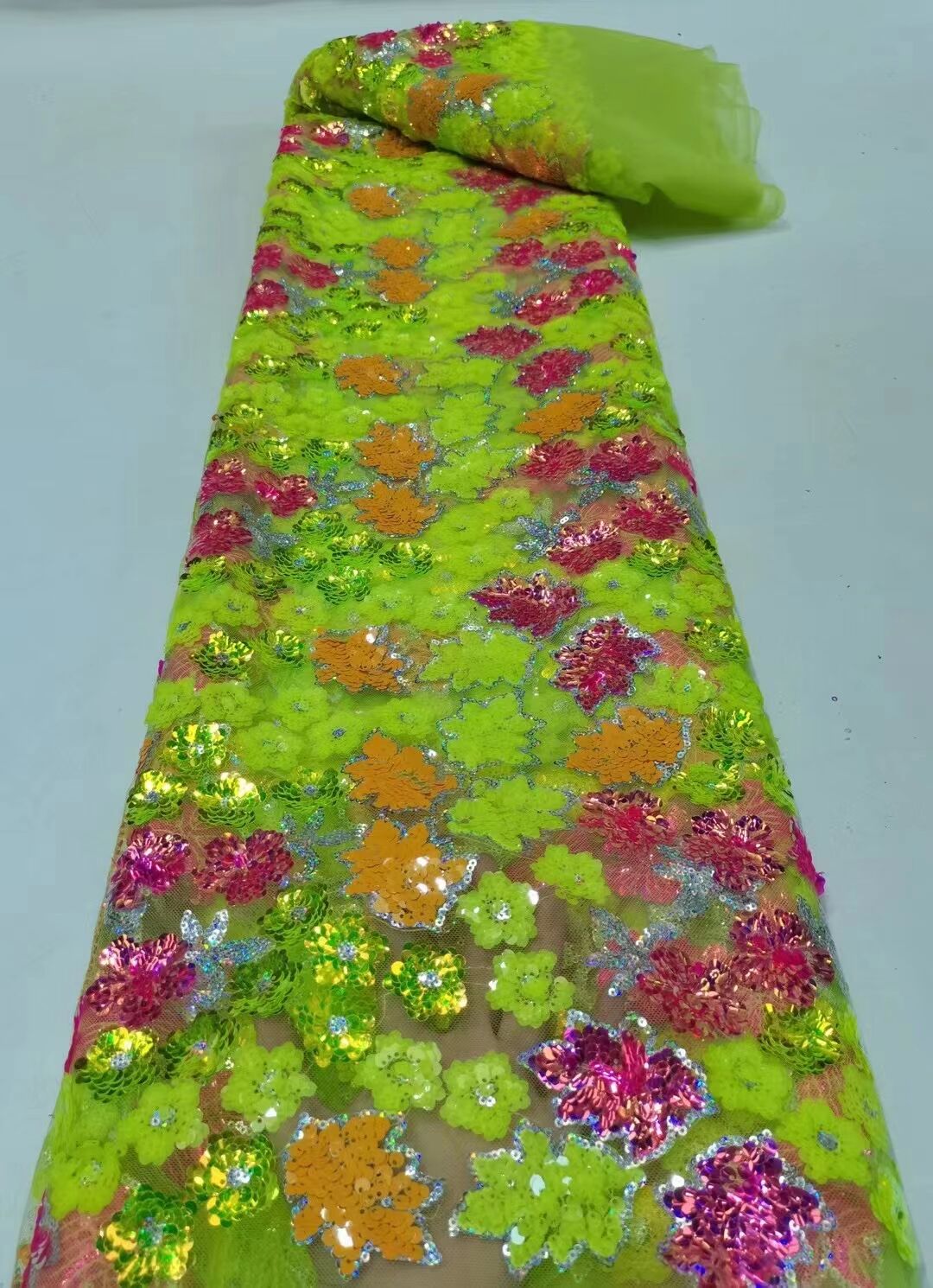 5Yards/Lot Wonderful Multi French Net Lace Fabric Match Sequins Flower Style African Mesh Material For Dressing QX19
5Yards/Lot Wonderful Multi French Net Lace Fabric Match Sequins Flower Style African Mesh Material For Dressing QX19
