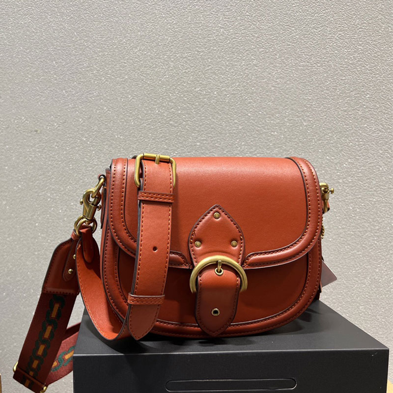 Crossbody Saddle Bag Flap Shoulder Messenger Bag Fashion Bags Women Handbags Small Card Holder Purse Old Flower Genuinel Leather Gun Hardware 2 Detachable Straps
Crossbody Saddle Bag Flap Shoulder Messenger Bag Fashion Bags Women Handbags Small Card Holder Purse Old Flower Genuinel Leather Gun Hardware 2 Detachable Straps