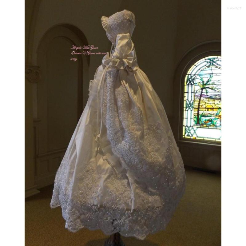 Girl Dresses Luxurious White Satin Christening Gowns For Baby Girls Appliques Beads Lace Baptism Cute First Holy Communion
Girl Dresses Luxurious White Satin Christening Gowns For Baby Girls Appliques Beads Lace Baptism Cute First Holy Communion