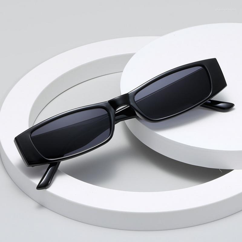 Sunglasses European American Retro Small Rectangle Narrow Frame Leopard Print Glasses Punk Hip Hop Men Women Eyewear Accessories
Sunglasses European American Retro Small Rectangle Narrow Frame Leopard Print Glasses Punk Hip Hop Men Women Eyewear Accessories