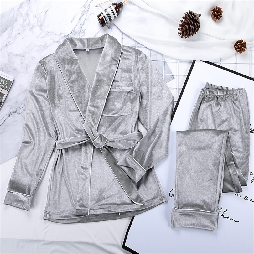 Women' Sleepwear Sexy Pyjamas HECHAN Gray Velvet Pajamas Warm Long Sleeve Home Suit For Women Two Piece Set Thick Sleepwear Night Autumn Female 221113
Women' Sleepwear Sexy Pyjamas HECHAN Gray Velvet Pajamas Warm Long Sleeve Home Suit For Women Two Piece Set Thick Sleepwear Night Autumn Female 221113