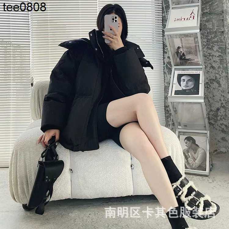 Designer AMIS family down jacket thickened men' and women' same style lovers Winter outdoor leisure sports down jacket, Black
Designer AMIS family down jacket thickened men' and women' same style lovers Winter outdoor leisure sports down jacket, Black