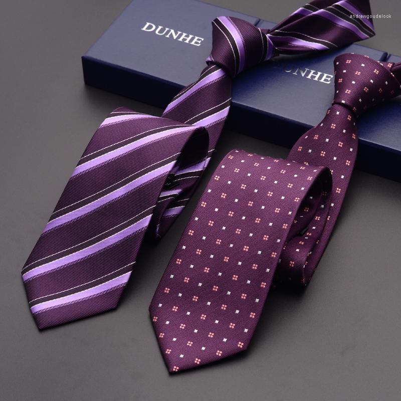Bow Ties High Quality 2022 Fashion Men Business 7cm Formal Stripe Silk Tie Wedding For Designers Brand With Gift Box
Bow Ties High Quality 2022 Fashion Men Business 7cm Formal Stripe Silk Tie Wedding For Designers Brand With Gift Box
