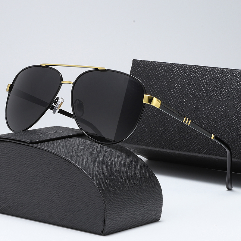 2023 Luxury brand pilot sunglasses women men uv400 sun glasses Driving 4019 Gradient lens Metal farme Driving fashion
2023 Luxury brand pilot sunglasses women men uv400 sun glasses Driving 4019 Gradient lens Metal farme Driving fashion