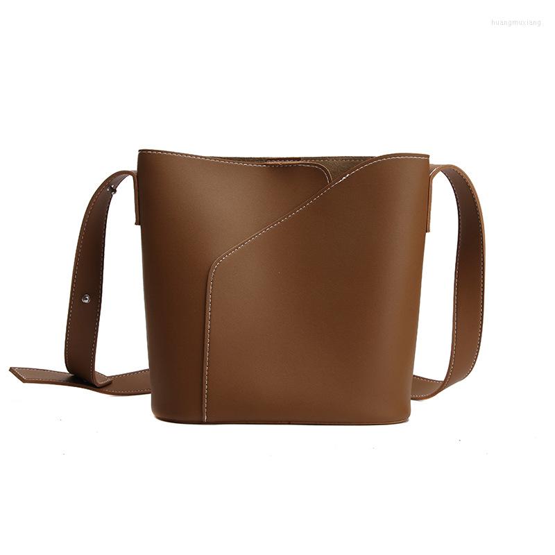 Evening Bags PU Leather Bag For Women All-match Retro Large-capacity Single Shoulder Bucket Pack Litchi Pattern Casual Minimalist Crossbody, Black
Evening Bags PU Leather Bag For Women All-match Retro Large-capacity Single Shoulder Bucket Pack Litchi Pattern Casual Minimalist Crossbody, Black