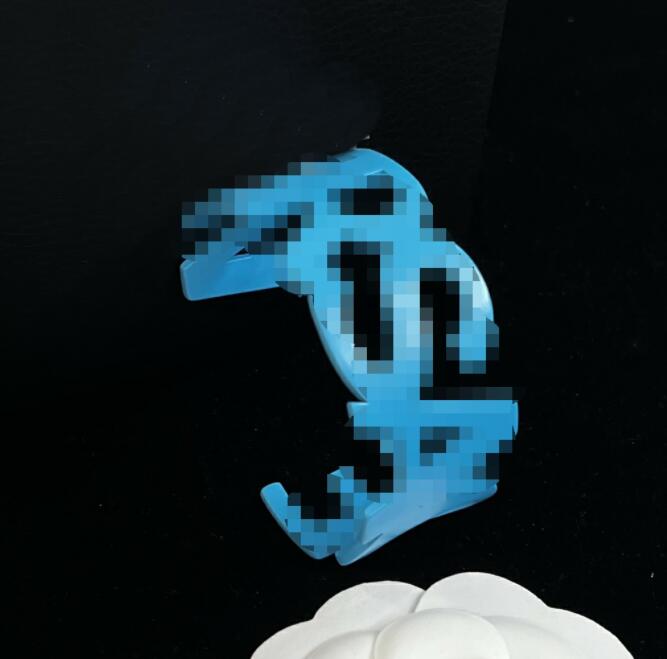 Luxury Open Bracelets ancient Greek pattern Cuff Bangle Banshee Medusa Head Portrait 18K Gold Plated Women's Bangle Jewelry Festive Party Gifts HMB2 --01
Luxury Open Bracelets ancient Greek pattern Cuff Bangle Banshee Medusa Head Portrait 18K Gold Plated Women's Bangle Jewelry Festive Party Gifts HMB2 --01