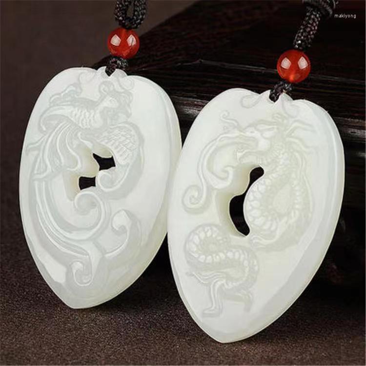 Pendant Necklaces Natural Hetian Jade Handcarved Dragon Phoenix Simple Retro Temperament Jewellery Fashion For Lovers
Pendant Necklaces Natural Hetian Jade Handcarved Dragon Phoenix Simple Retro Temperament Jewellery Fashion For Lovers
