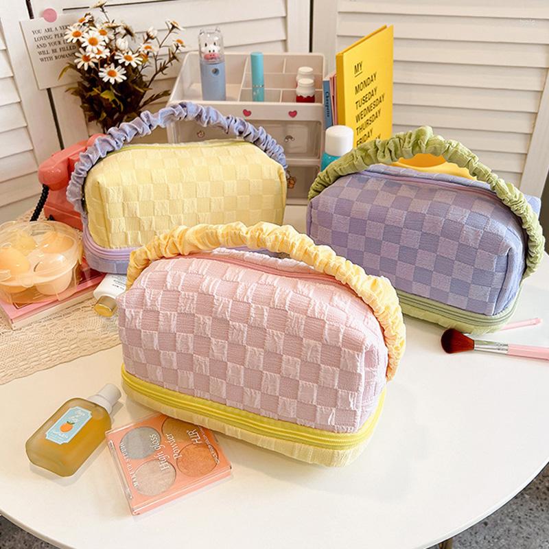 Cosmetic Bags Contrast Color Plaid Bag Personalized Creative Large-capacity Make Up Storage Soft Thickened Portable Wash Handbag, Yellow
Cosmetic Bags Contrast Color Plaid Bag Personalized Creative Large-capacity Make Up Storage Soft Thickened Portable Wash Handbag, Yellow