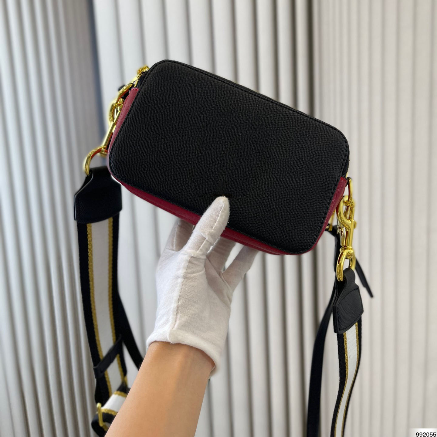 46 fashion womens mens snapshot High texture ladies bag Handbag Famous Camera designer Small Crossbody purse mini small Women Shoulder Bags, 27
46 fashion womens mens snapshot High texture ladies bag Handbag Famous Camera designer Small Crossbody purse mini small Women Shoulder Bags, 27
