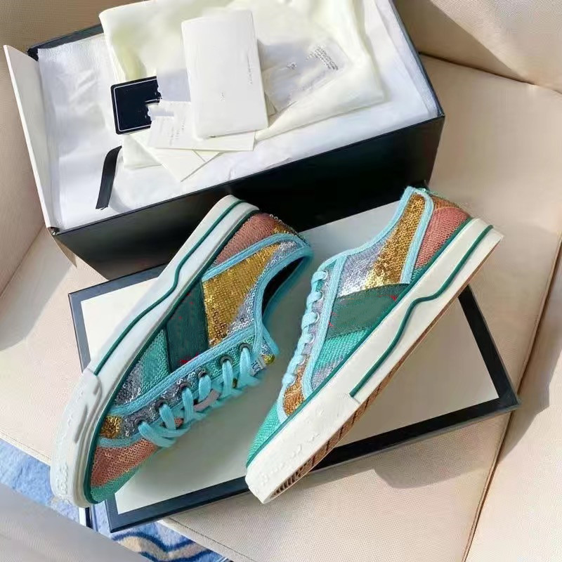 2022 Designers Tennis 1977 sneakers Red green canvas Luxurys Shoe Beige Blue washed jacquard denim Women Shoes Rubber sole Embroidered Vintage casual Sneaker 05
2022 Designers Tennis 1977 sneakers Red green canvas Luxurys Shoe Beige Blue washed jacquard denim Women Shoes Rubber sole Embroidered Vintage casual Sneaker 05