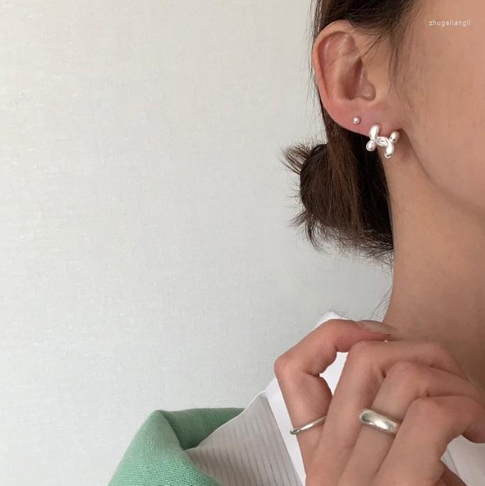 Stud Earrings Genuine Korean Version Of 925 Sterling Silver Jewelry Special-shaped Letters Minimalist Puppy 18k Gold Plating
Stud Earrings Genuine Korean Version Of 925 Sterling Silver Jewelry Special-shaped Letters Minimalist Puppy 18k Gold Plating