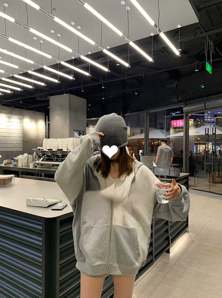Women's Hoodies Sweatshirts Ghost horse American printed sweater coat for women Autumn hooded, White-gray
Women's Hoodies Sweatshirts Ghost horse American printed sweater coat for women Autumn hooded, White-gray