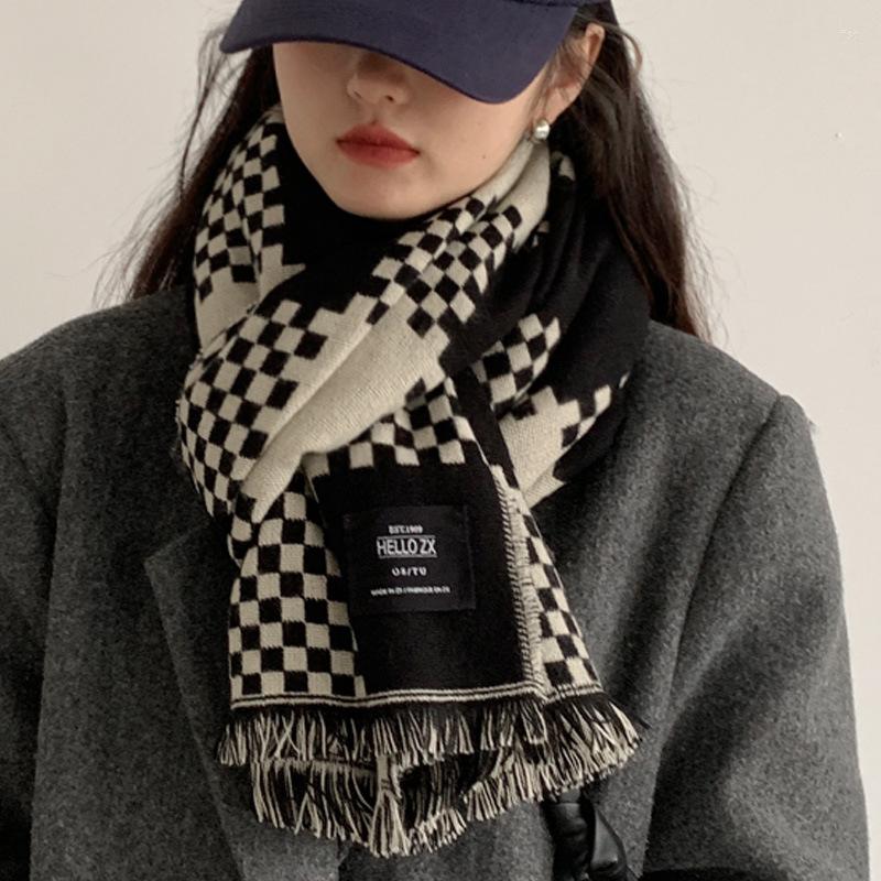 Scarves Plaid Cashmere Chessboard Scarf Female Winter All-Matching Thick Dual-Purpose Couple Shawl 2022
Scarves Plaid Cashmere Chessboard Scarf Female Winter All-Matching Thick Dual-Purpose Couple Shawl 2022
