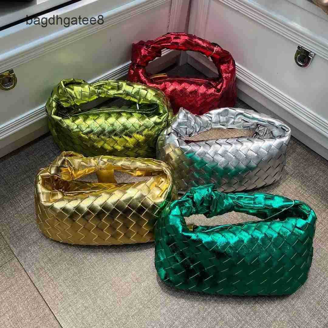 Cowhide Bottegas Bag Designer Bags Venetas 2022 Jodies Shoulder Jodiebag Soft Women's Woven Knot Cow Fashion Pleated Handbag, Big red
Cowhide Bottegas Bag Designer Bags Venetas 2022 Jodies Shoulder Jodiebag Soft Women's Woven Knot Cow Fashion Pleated Handbag, Big red