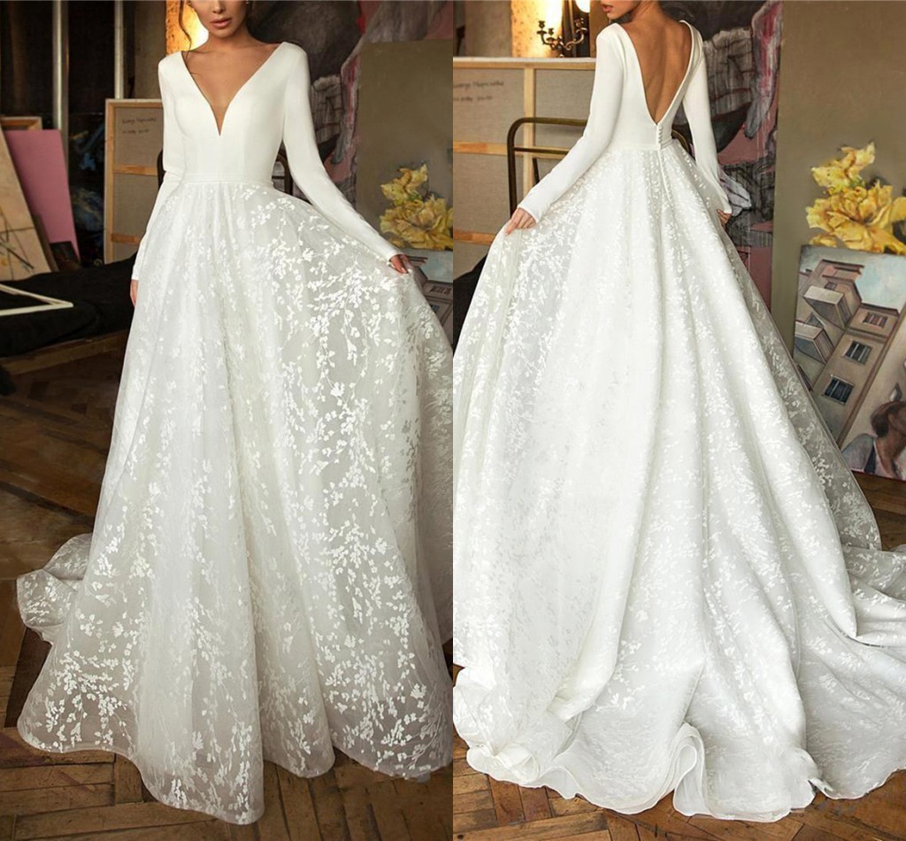 Vintage Long Sleeve Princess A Line Wedding Dresses V Neck Covered Button Backless Simple Designed Bridal Gowns Vestido de Novia BC2474, Black
Vintage Long Sleeve Princess A Line Wedding Dresses V Neck Covered Button Backless Simple Designed Bridal Gowns Vestido de Novia BC2474, Black