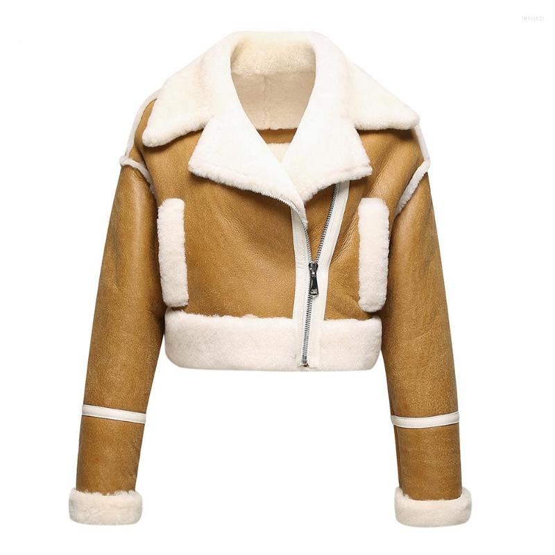 Women's Leather Women Fashion Crop Jackets 2022 Double Face Shearing Coats Real Sheepskin Wool Coat Winter Warm Short Overcoat 3658, Beige
Women's Leather Women Fashion Crop Jackets 2022 Double Face Shearing Coats Real Sheepskin Wool Coat Winter Warm Short Overcoat 3658, Beige