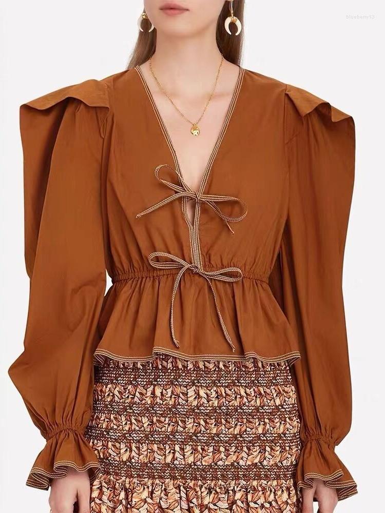 Women' Blouses Women Cotton Ruffles Shirt Long Flared Sleeve Lace-up Drawstring Temperament Chemise 2022 Autumn Female V-neck Blouse, White
Women' Blouses Women Cotton Ruffles Shirt Long Flared Sleeve Lace-up Drawstring Temperament Chemise 2022 Autumn Female V-neck Blouse, White