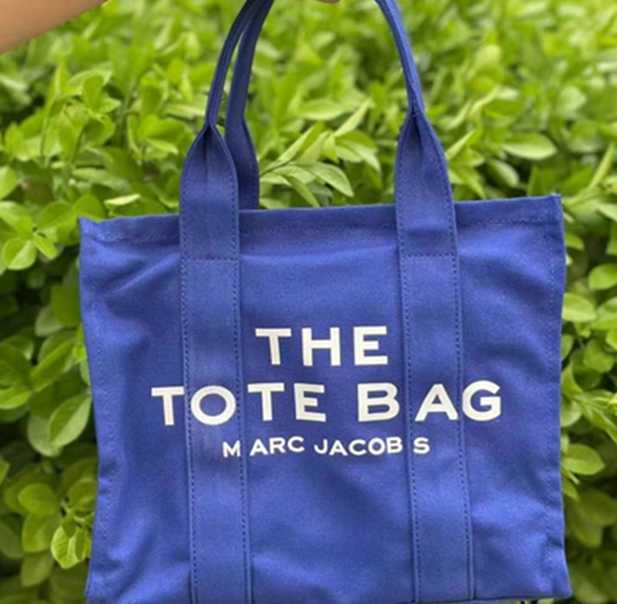 Marc Jocobs Totes Bags 2022 HH3s Marc Jocobs womens Totes Bags Designers shopping bag Shoulder Crossbody Big Letter Patchwork Knitting Zhouzhoubao123, No box
Marc Jocobs Totes Bags 2022 HH3s Marc Jocobs womens Totes Bags Designers shopping bag Shoulder Crossbody Big Letter Patchwork Knitting Zhouzhoubao123, No box