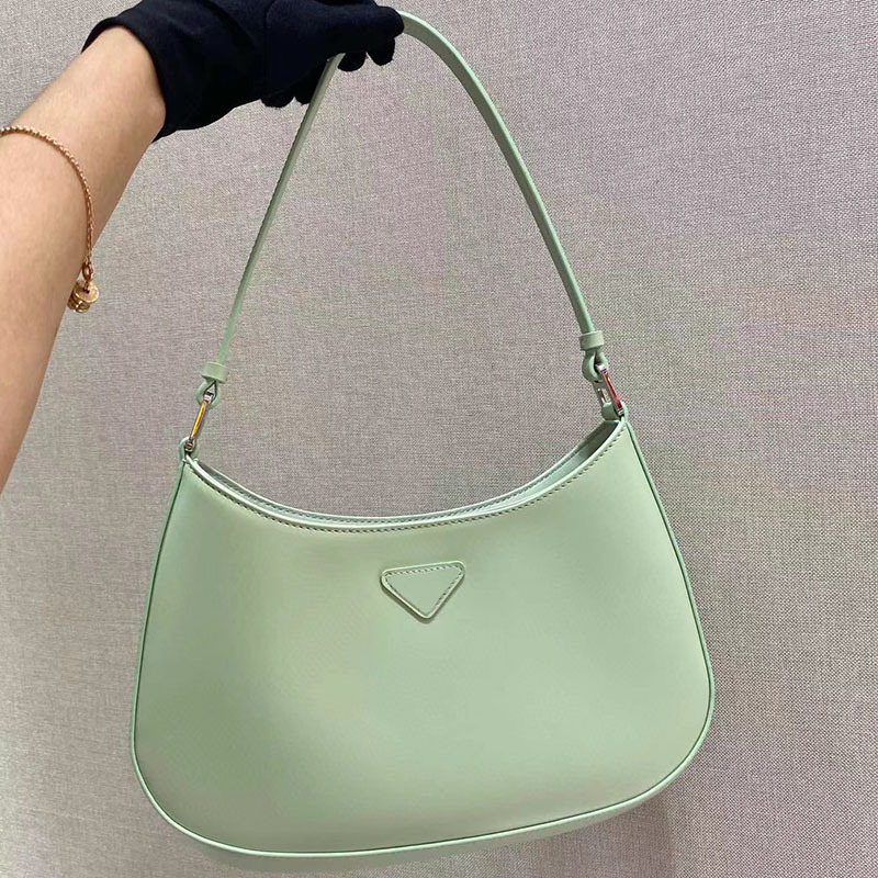 designer bags the tote bag Chain Shoulder Strap Latest full leather bag designer handbag armpit single shoulder half moon bags tote bags for women, White
designer bags the tote bag Chain Shoulder Strap Latest full leather bag designer handbag armpit single shoulder half moon bags tote bags for women, White