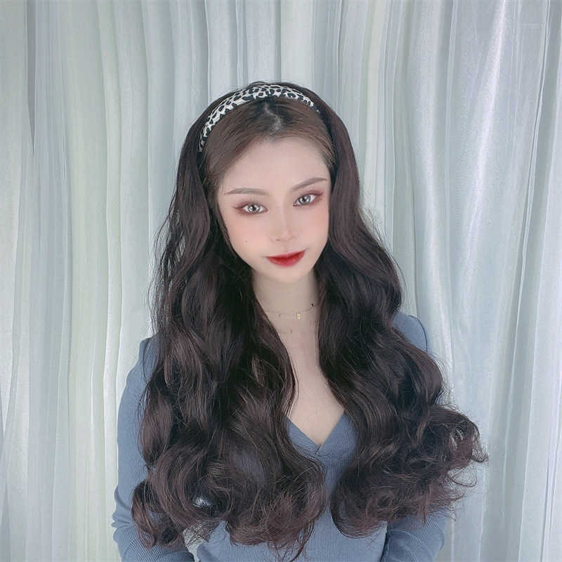 Women's Hair Wigs Lace Synthetic Wig Female U-shaped Half Head Big Wave Trembling Sound Live Broadcast Natural Seaml Long Curly Hair Cover, Black
Women's Hair Wigs Lace Synthetic Wig Female U-shaped Half Head Big Wave Trembling Sound Live Broadcast Natural Seaml Long Curly Hair Cover, Black