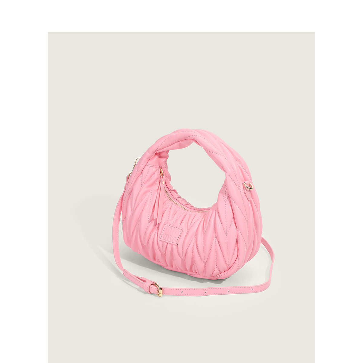 Shoulder Bags Designer Fashion MM Handbags Wrist Small Design Women 2022 New Versatile Handbag Embroidery Wrinkle Underarm One Crossbody C0ES Young Ch, Red
Shoulder Bags Designer Fashion MM Handbags Wrist Small Design Women 2022 New Versatile Handbag Embroidery Wrinkle Underarm One Crossbody C0ES Young Ch, Red