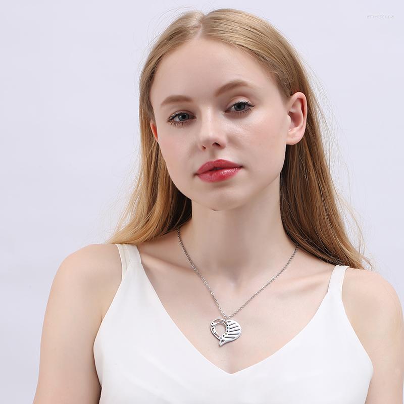 Choker MYLONGINGCHARM Specialize Necklace For Mom Hollow Heart Pendant Custom Name Jewelry Thanksgiving Day's Gifts Birthday Gift M0233
Choker MYLONGINGCHARM Specialize Necklace For Mom Hollow Heart Pendant Custom Name Jewelry Thanksgiving Day's Gifts Birthday Gift M0233