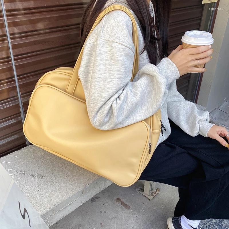 Evening Bags 2022 Fashion PU Leather Tote Bag Women Shoulder Female Shopper Casual Solid Color Large Capacity Short Trip Designer Handbag, White
Evening Bags 2022 Fashion PU Leather Tote Bag Women Shoulder Female Shopper Casual Solid Color Large Capacity Short Trip Designer Handbag, White
