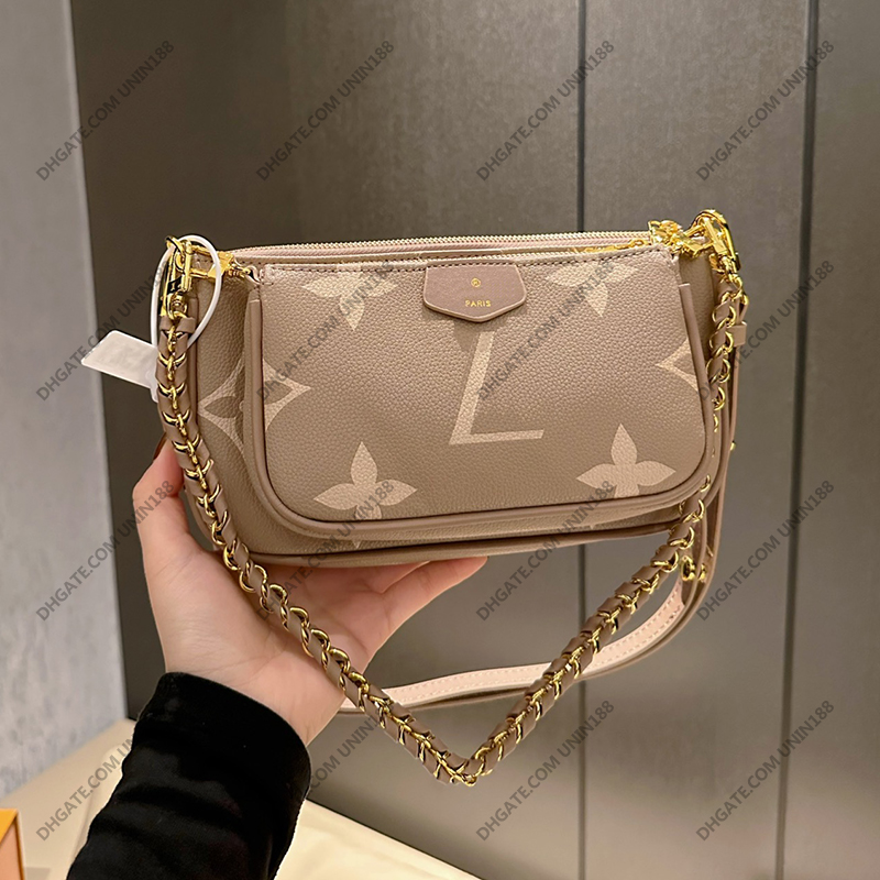 Women Luxurys Designers Bags 2 in 1 Pochette Felicle Handbag Inkjet Fiower Bag Genuine Leather Messenger Ladies Travel Gold Hardware Handbag 24cm With Box, Black
Women Luxurys Designers Bags 2 in 1 Pochette Felicle Handbag Inkjet Fiower Bag Genuine Leather Messenger Ladies Travel Gold Hardware Handbag 24cm With Box, Black