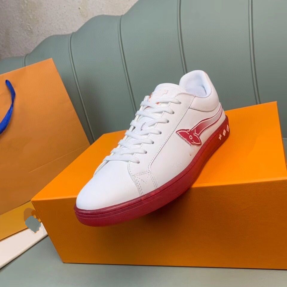 High-quality Men's hot-selling fashion catwalk casual shoes soft leather sneakers thick-soled flat-soled comfortable shoes EUR38-45 asdadaw 
High-quality Men's hot-selling fashion catwalk casual shoes soft leather sneakers thick-soled flat-soled comfortable shoes EUR38-45 asdadaw