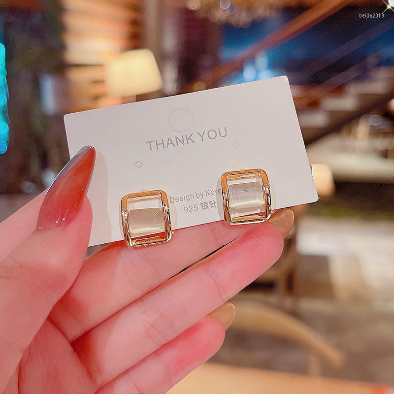 Dangle Earrings Elegant White Opals Pendant For Women Ladies Irregular Square Geometric Gold Color Earring Chic Accessories 2022 Trend
Dangle Earrings Elegant White Opals Pendant For Women Ladies Irregular Square Geometric Gold Color Earring Chic Accessories 2022 Trend