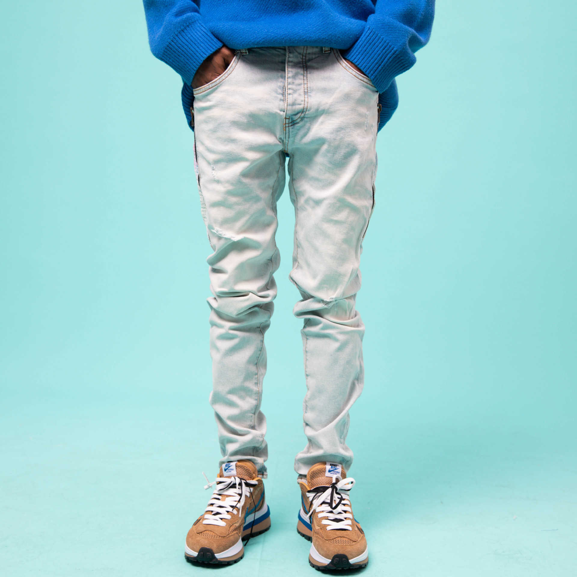 Men's Jeans Amri Ripped Pants Fashion Hip Hop High Street Side Zipper Wrinkled Patchwork Knee Hole Straight Tube Slim Stacked Fit Denim Elastic J4MZ, Light blue
Men's Jeans Amri Ripped Pants Fashion Hip Hop High Street Side Zipper Wrinkled Patchwork Knee Hole Straight Tube Slim Stacked Fit Denim Elastic J4MZ, Light blue