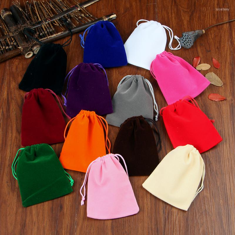 Jewelry Pouches 7x9cm Mini Velvet Sachets Pouch Small Earring Pendant Storage Bag 50pcs Drawstring Gift Bags Wedding Xmas Supply
Jewelry Pouches 7x9cm Mini Velvet Sachets Pouch Small Earring Pendant Storage Bag 50pcs Drawstring Gift Bags Wedding Xmas Supply