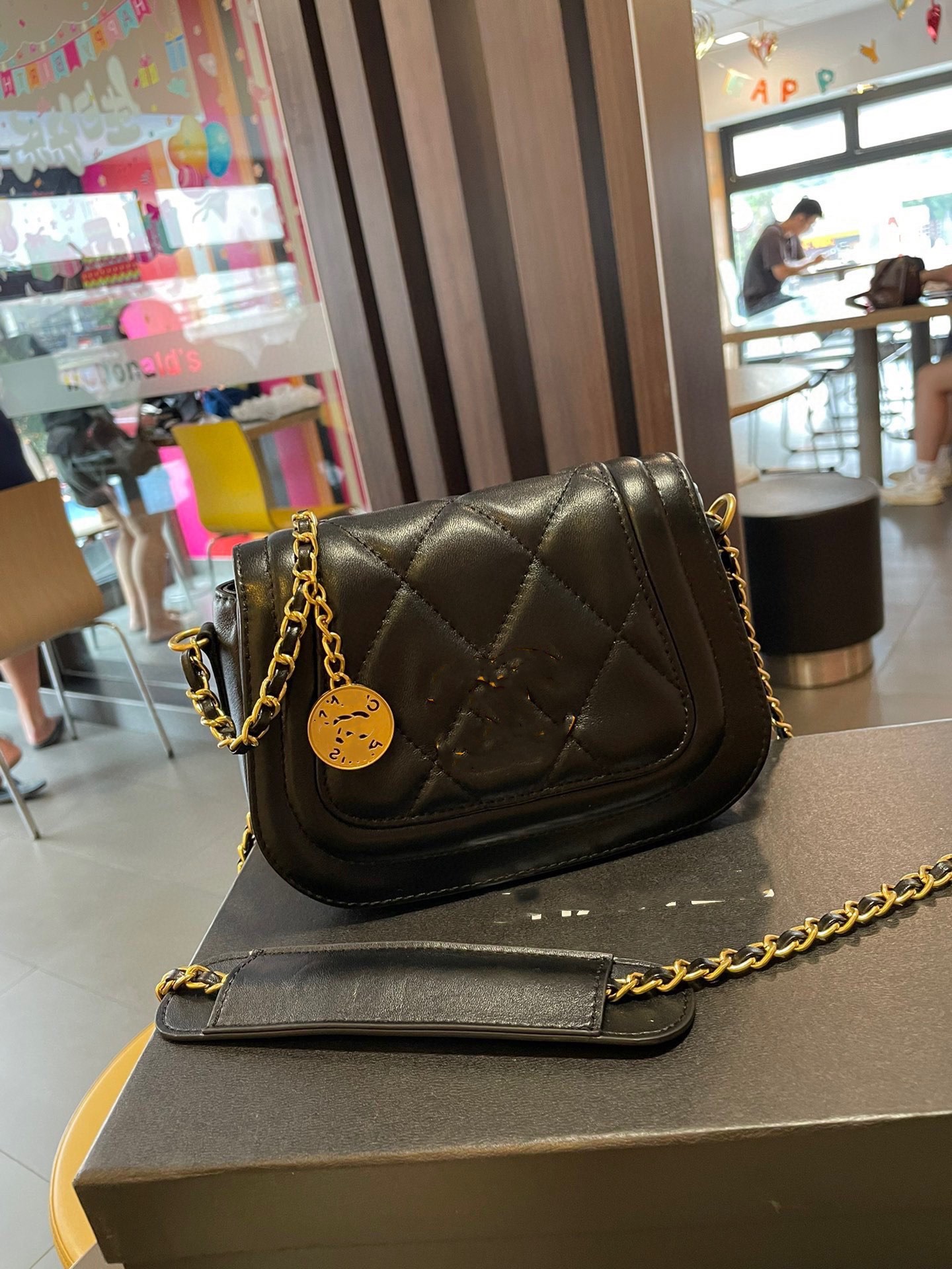 2022 letter Women Designer Messenger Crossbody Bags Girls Beach Purse Shoulder Handbag Vintage Rattan Woven Straw Bag Summer, Black
2022 letter Women Designer Messenger Crossbody Bags Girls Beach Purse Shoulder Handbag Vintage Rattan Woven Straw Bag Summer, Black