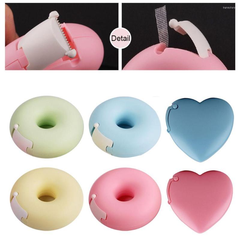 False Eyelashes 1PC Eyelash Masking Tape Cutter Love Heart Donut Shape Holder Extension Division Equipmen Tool
False Eyelashes 1PC Eyelash Masking Tape Cutter Love Heart Donut Shape Holder Extension Division Equipmen Tool