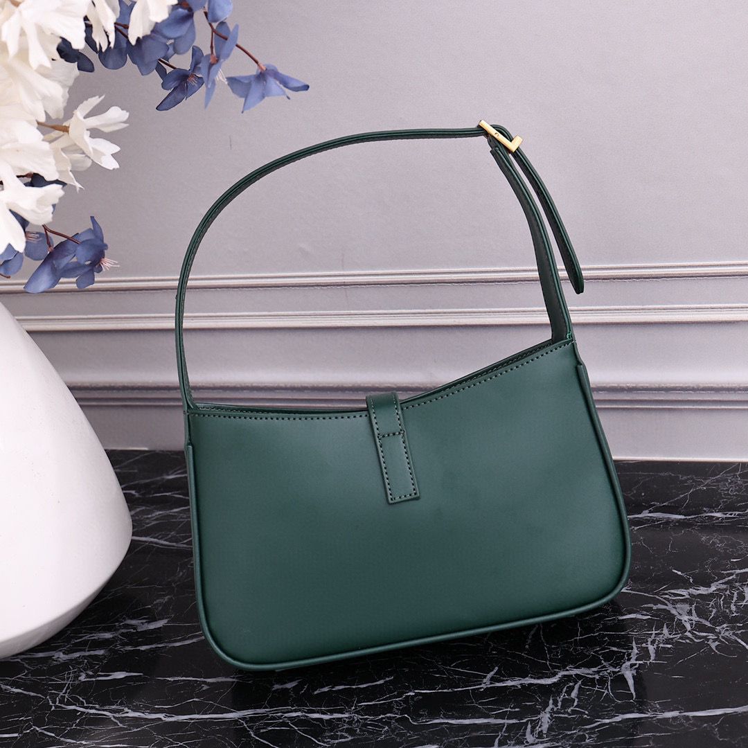 shoulder bags designer bags Luxurys designers bag Leather Chest pack lady real Women handbag Leather Tote Fashion baobao Makeup Bag black luxury, White
shoulder bags designer bags Luxurys designers bag Leather Chest pack lady real Women handbag Leather Tote Fashion baobao Makeup Bag black luxury, White