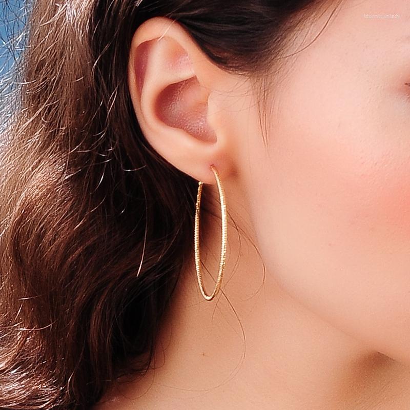 Hoop Earrings Kissme 3 Sizes Good Color Small Big For Women Fashion Jewelry Accesorios Mujer
Hoop Earrings Kissme 3 Sizes Good Color Small Big For Women Fashion Jewelry Accesorios Mujer