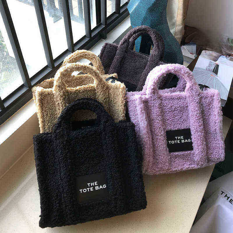 Marc Tote Bag the snaphot bag tote hand deigner Women fahion all-match Shopper Shoulder pluh Hand 5A 32 26 15CM, Extra cost ship nothing
Marc Tote Bag the snaphot bag tote hand deigner Women fahion all-match Shopper Shoulder pluh Hand 5A 32 26 15CM, Extra cost ship nothing