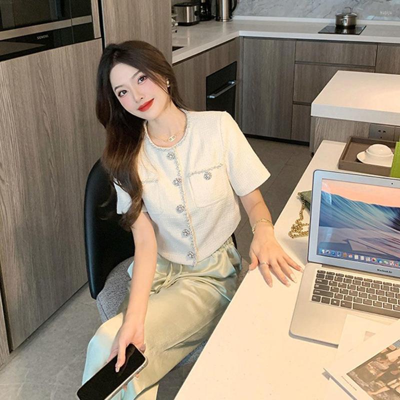 Women' Blouses 2022 Summer Short Sleeve Blouse Womens Fashion Drill Coat Small Tops High Quality Diamond Button Casual Ladies Shirt, White
Women' Blouses 2022 Summer Short Sleeve Blouse Womens Fashion Drill Coat Small Tops High Quality Diamond Button Casual Ladies Shirt, White