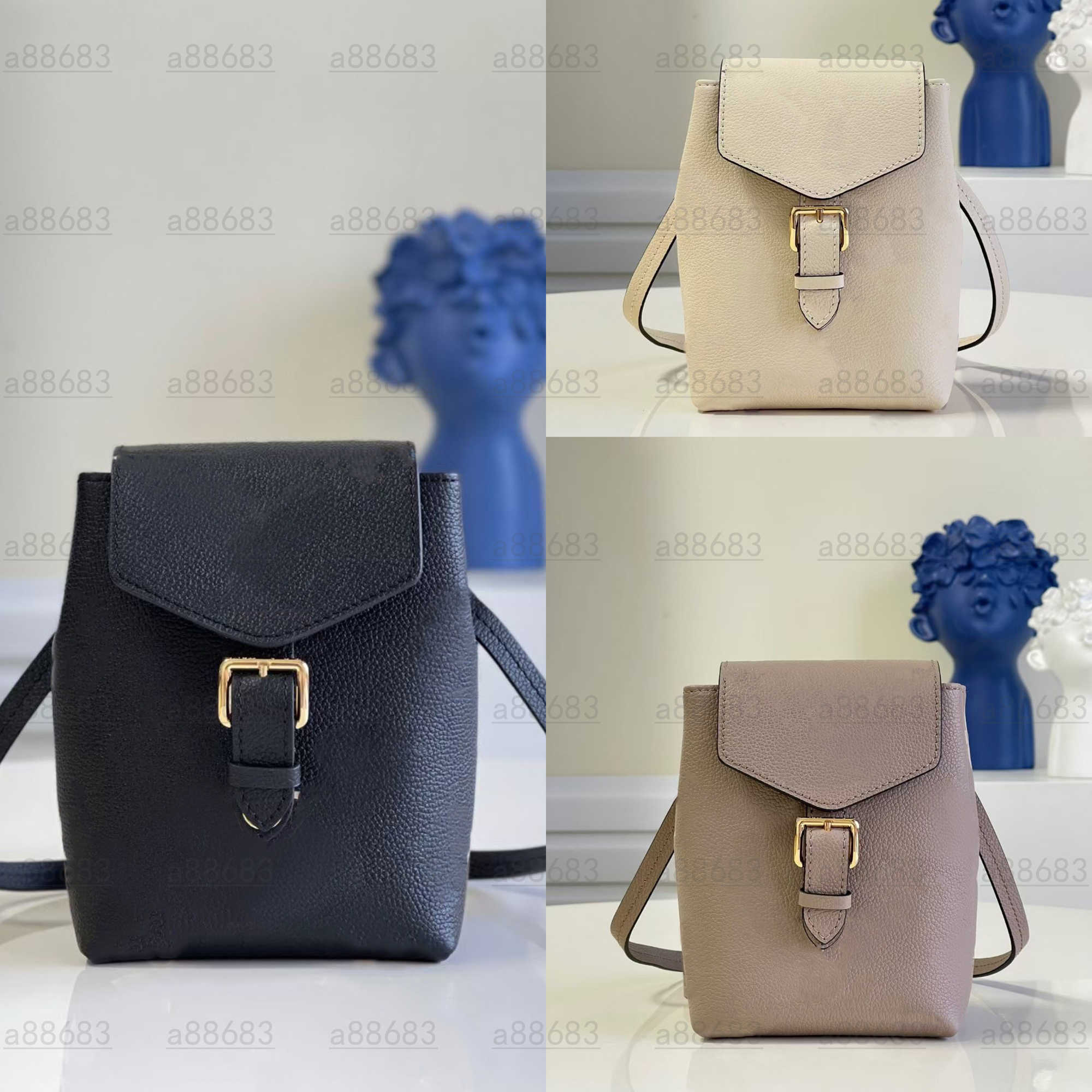 LVS Mini luxury designer Backpacks Tiny Handbag wholesale Shouler Bag Shoulder Bags Black Genuine Leather Letter Fashion shcool SPERONE famous
LVS Mini luxury designer Backpacks Tiny Handbag wholesale Shouler Bag Shoulder Bags Black Genuine Leather Letter Fashion shcool SPERONE famous