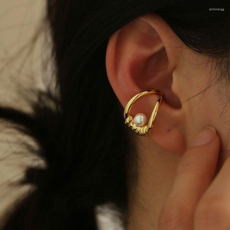 Backs Earrings Pearl Earcuff For Women Double Layered Ear Cuff Earring Non Piercing No Hole Punk Cool Jewelry Teenage Girls
Backs Earrings Pearl Earcuff For Women Double Layered Ear Cuff Earring Non Piercing No Hole Punk Cool Jewelry Teenage Girls