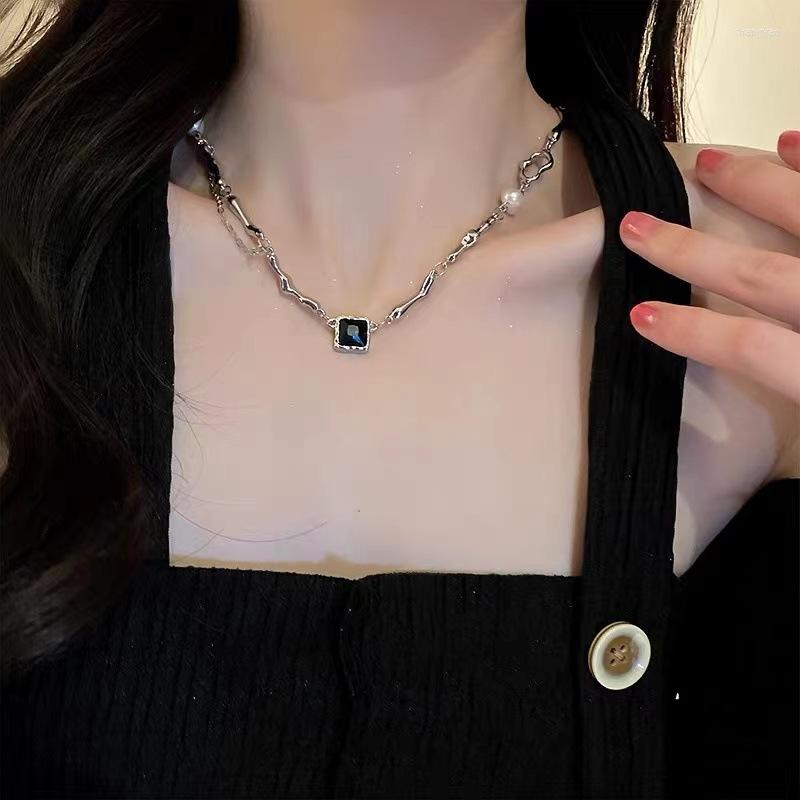 Choker 2022 Kpop Vintage Pearl Metal Irregular Chain Necklace For Women Egirl Halloween Grunge Aesthetic Jewelry Y2K Accessories
Choker 2022 Kpop Vintage Pearl Metal Irregular Chain Necklace For Women Egirl Halloween Grunge Aesthetic Jewelry Y2K Accessories