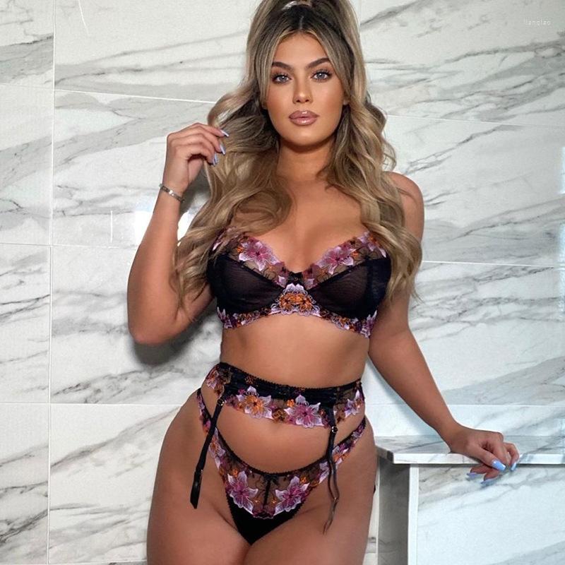 Bras Sets 3-Piece Floral Embroidery Lace Bra Set Women Patchwork Panty Underwear Ladies Black Sexy Lingerie
Bras Sets 3-Piece Floral Embroidery Lace Bra Set Women Patchwork Panty Underwear Ladies Black Sexy Lingerie