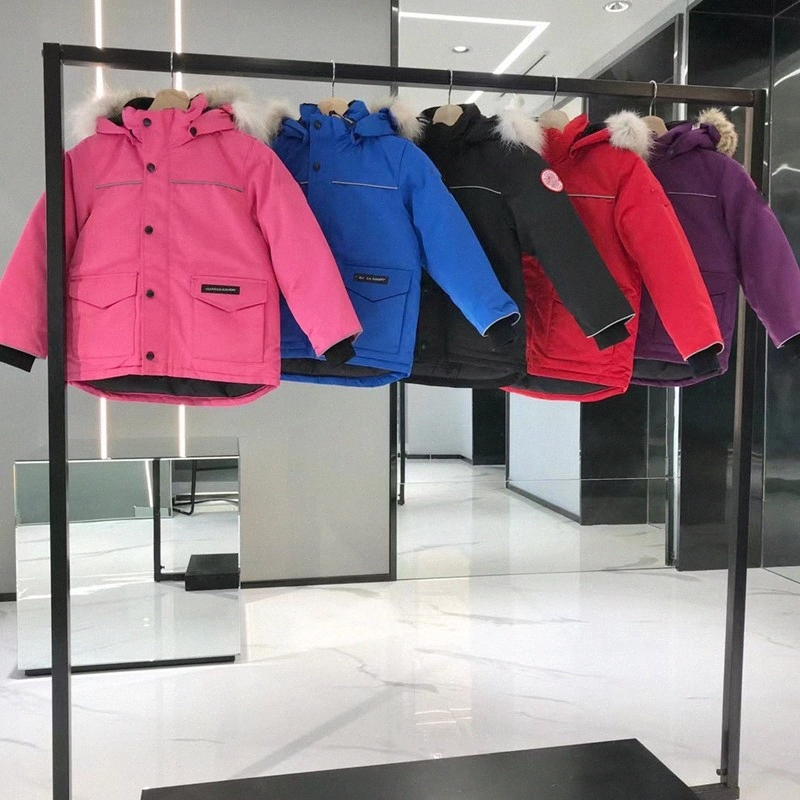 Kids Down Coat Boys Girls Designer Winter Jacket Baby Outerwear Jackets with Badge Thick Warm Outwear Coats Children Parkas Fashion Classic Parkas e5lX#, Blue
Kids Down Coat Boys Girls Designer Winter Jacket Baby Outerwear Jackets with Badge Thick Warm Outwear Coats Children Parkas Fashion Classic Parkas e5lX#, Blue