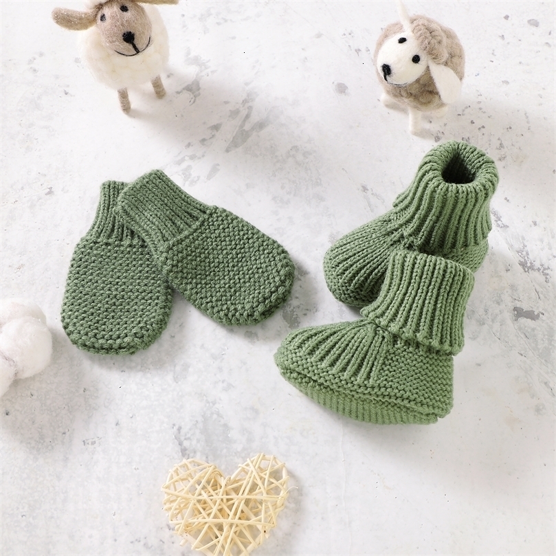 First Walkers born Baby Shoes Gloves Set Knit Infant Girl Boy Boots Mitten Fashion Solid 2PC Toddler Kid SlipOn Bed Handmade 018M 221113, 82w898d-4
First Walkers born Baby Shoes Gloves Set Knit Infant Girl Boy Boots Mitten Fashion Solid 2PC Toddler Kid SlipOn Bed Handmade 018M 221113, 82w898d-4