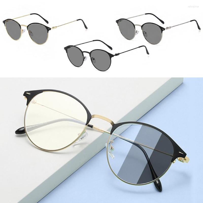 Sunglasses Fashion Plastic Black Gray Frame Square Pochromic Glasses Sun Anti Blue Light Eyeglasses
Sunglasses Fashion Plastic Black Gray Frame Square Pochromic Glasses Sun Anti Blue Light Eyeglasses