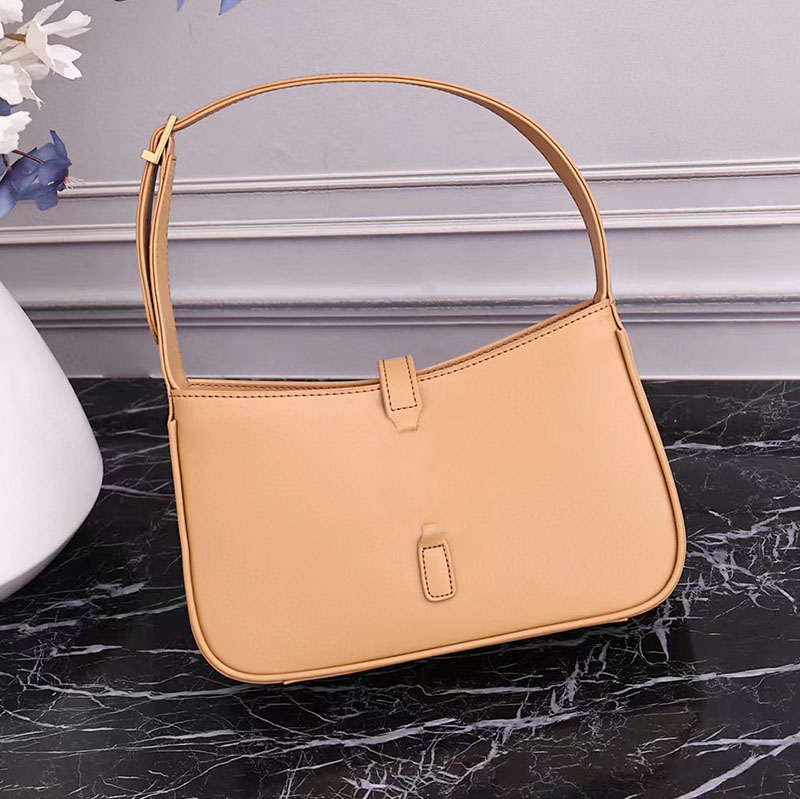 women designer bags the tote bag designers bag Leather lady real Women handbag shoulder bags Tote hobo Fashion baobao black small Chirstmas High quality, White
women designer bags the tote bag designers bag Leather lady real Women handbag shoulder bags Tote hobo Fashion baobao black small Chirstmas High quality, White