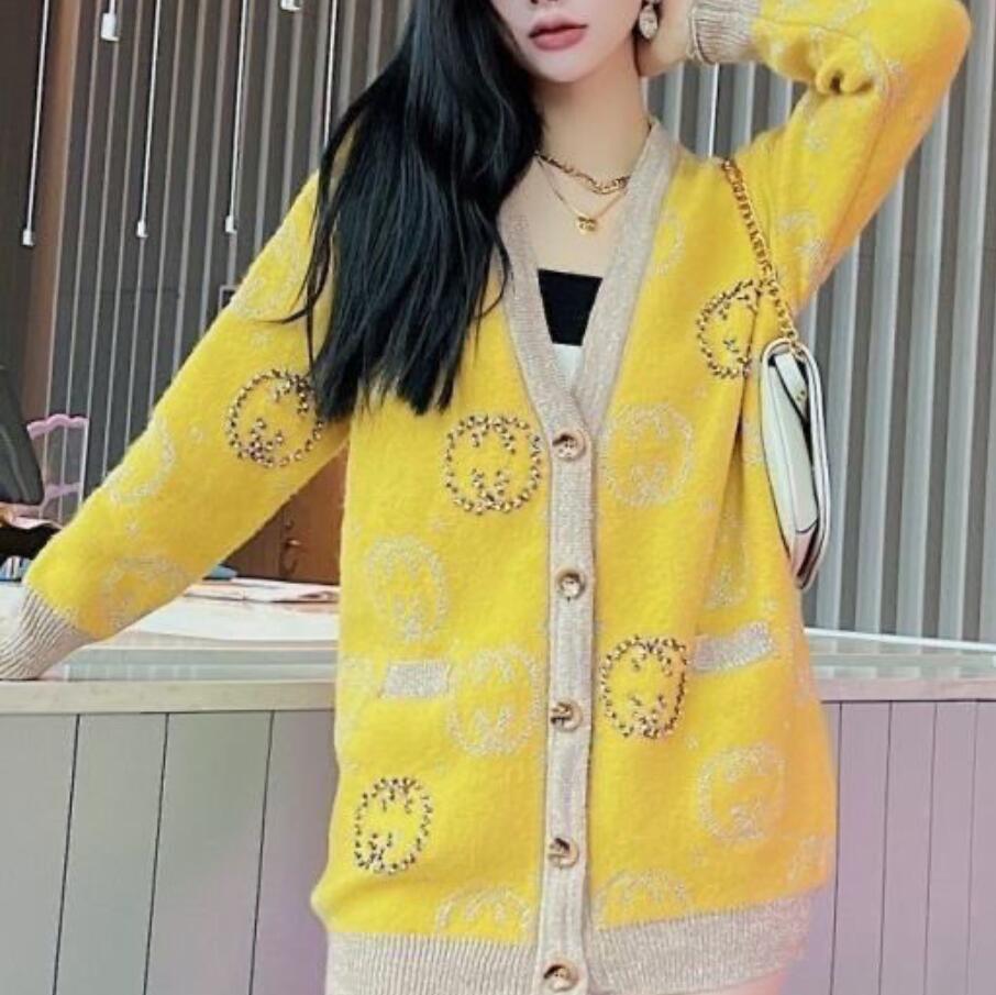 Women Sweater 2022GG Autumn winter new V Neck Womens Sweatshirt Brand Designer knitted cardigan coat women
Women Sweater 2022GG Autumn winter new V Neck Womens Sweatshirt Brand Designer knitted cardigan coat women