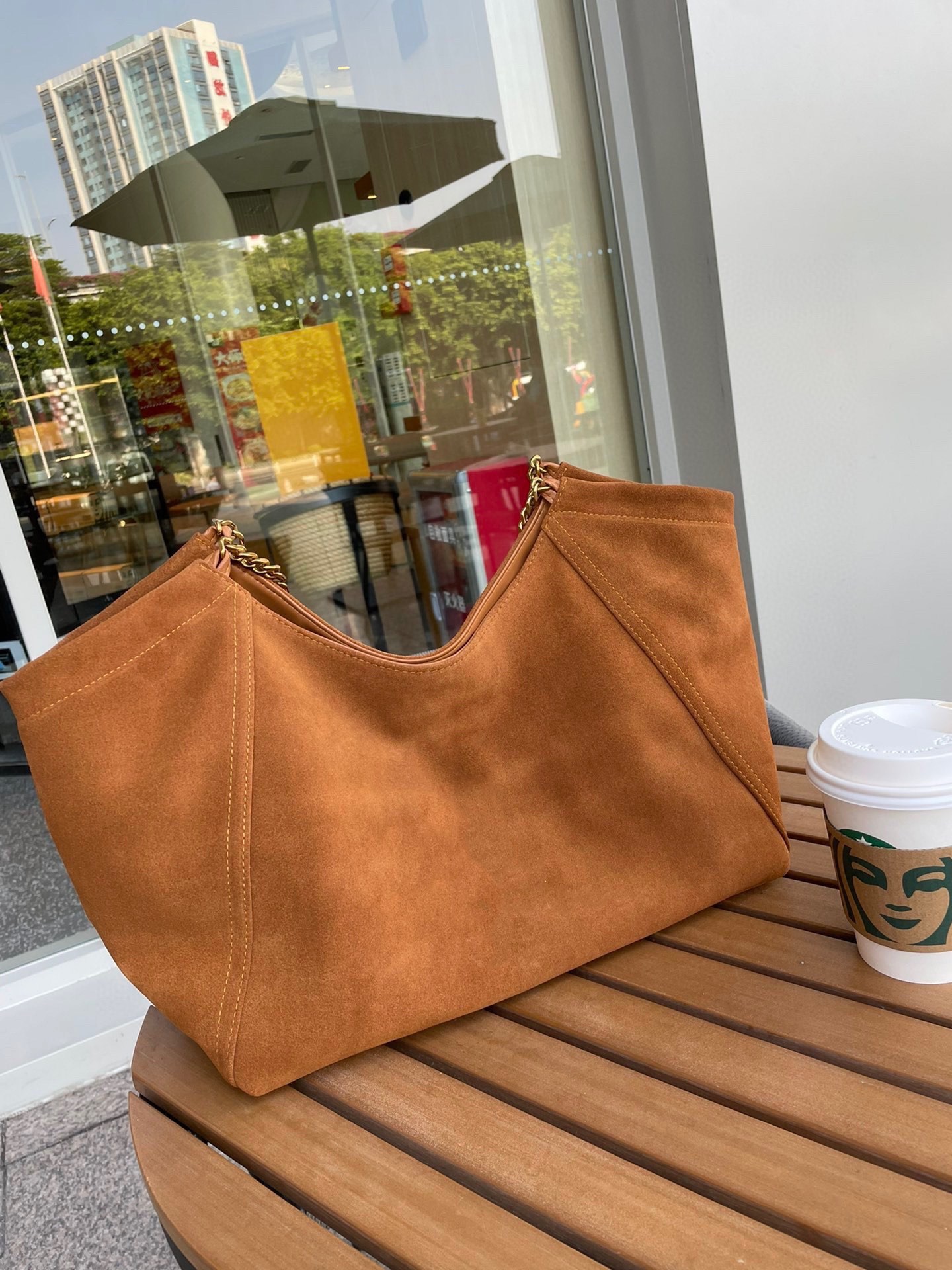 2022 Designer White Leather Women Half Moon Large Capacity Hobo Shopper Soft PU Crossbody Bag Casual Korean Female Tote Bags, Brown
2022 Designer White Leather Women Half Moon Large Capacity Hobo Shopper Soft PU Crossbody Bag Casual Korean Female Tote Bags, Brown