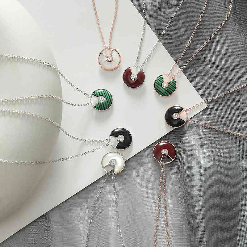 designer Compare with the original CS925 Silver Amulet Necklace Red Agate White Mother Shell Fashion Kajia22nian
designer Compare with the original CS925 Silver Amulet Necklace Red Agate White Mother Shell Fashion Kajia22nian