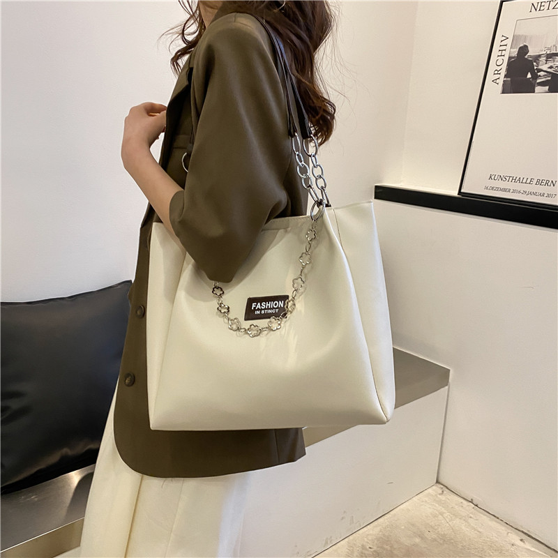 Womens Handbags Fashion Flower Ladies Composite Totes Bag Leather ShoulderBags Female Clutch Purse with Box 95, Red embossing
Womens Handbags Fashion Flower Ladies Composite Totes Bag Leather ShoulderBags Female Clutch Purse with Box 95, Red embossing